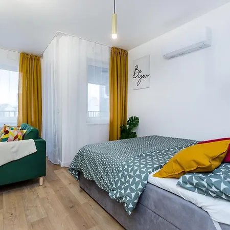 Lägenhet Cloud9 - Barska 69 *