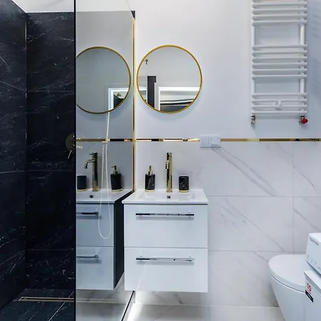 Lägenhet Cloud9 - Barska 69